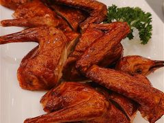 脆皮乳鸽-海逸海鲜酒家(古北店)