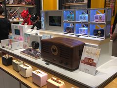 -泡泡玛特POPMART(天环购物中心店)