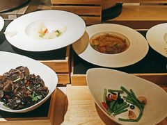 -鲁商铂尔曼大酒店·铂丽自助餐厅
