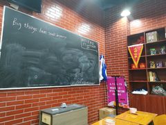 大堂-董顺桃老长沙臭豆腐(融创店)