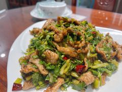 怪味牛柳-恩宏德餐馆(平山道店)