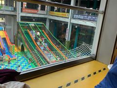 -蒙特利亲子乐园