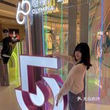 教你如何分分钟在恒隆拍出机甲风大片！