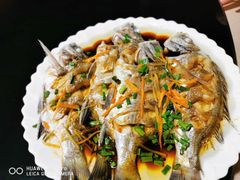 -三姐妹·海鲜大排档
