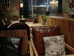 大堂-reading cafe瑞汀咖啡(新华路店)