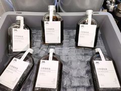 -M Stand(南京紫峰大厦店)
