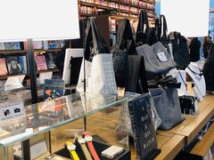 -茑屋书店(天目里店)