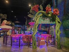 -蓝精灵乐园·世茂精灵之城主题乐园