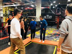 点击看大图 -嗨翻Hi-Fun竞技主题乐园·蹦床团建生日聚会(五棵松华熙店)