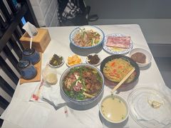 -镇南锅盖面馆(解放路店)