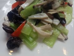 -尚岛私房菜(西方巷店)