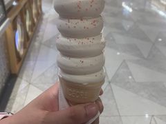 -DQ·蛋糕·冰淇淋(虹口龙之梦店)