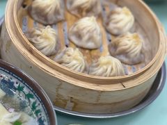 蟹黄汤包-食惠里小笼包面馆(越秀店)