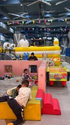 -反弹蹦床公园·亲子乐园·团建·派对(尚品奥莱店)