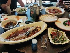 -醉美东江·三文鱼·烧鸡公