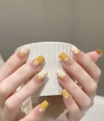 -桃色美甲沙龙