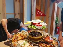 -日进一片海.生腌海鲜火锅.宵夜烧烤(三里屯总店)