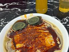 -何老二卤汁凉粉
