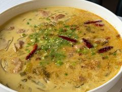 酸菜煮大肠-北京厨房(西安SKP店)