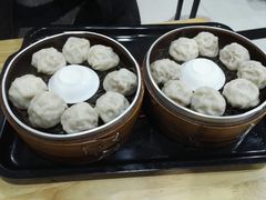 -百年尹氏汤包(环球美食荟店)