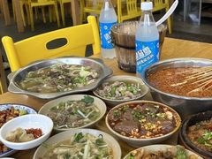 -谢老五跷脚牛肉·非遗传承店
