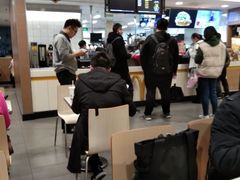 -麦当劳(轻轨曹杨路店)