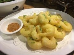 葱香软炸虾仁-船歌·鱼水饺青岛菜(闽江二路店)
