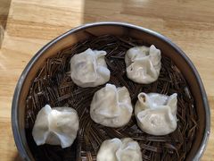 -小六汤包(亚欧店)