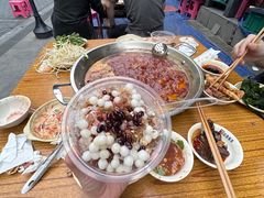 冰汤圆-储奇门鳝鱼火锅(总店)