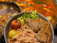 -楠小云·云南鲜菌·鲜牛自助火锅(九眼桥店)