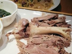 -娜仁图雅蒙古美食村(33小镇店)