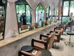 -PE SALON