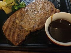 -必胜客(机场路店)