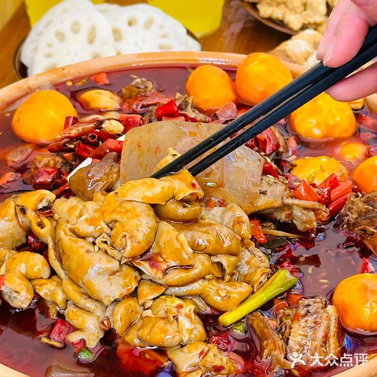 赣州探店|赣州最好吃的芋儿鸡公煲来了‼️