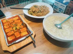 -严记小天府酸菜鱼(西四路店)