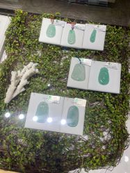 -北京七彩云南翡翠珠宝旗舰店(月坛店)