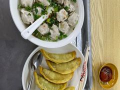 -金陵老丁家馄饨(新街口店)
