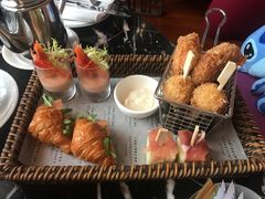 -广州富力君悦大酒店·关系酒廊