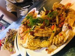 -覃记海鲜美食餐厅