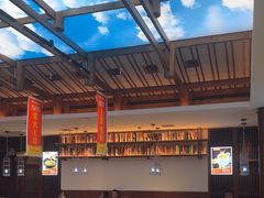 -阿瓦山寨·湘菜现炒·剁椒鱼头王(咸阳总店)