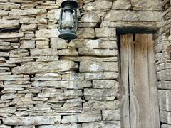 -高荡千年布依古寨旅游景区