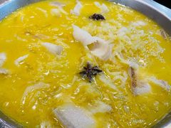 酸菜汆白肉-鑫正兴东北烧烤(滨湖店)