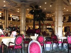 -碧中海汤泉汗蒸酒店