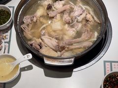 -烹然四季椰子鸡火锅(姚家园万象汇店)