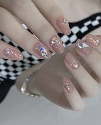 -LILY NAILS美甲美睫