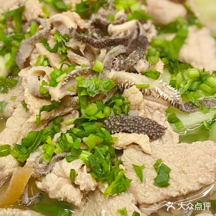 排队2小时也要吃的跷脚牛肉！值得N刷！