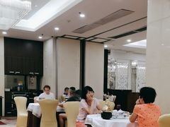 -广州酒家(昌岗地铁站店)
