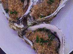 蒜蓉蒸生蚝-皇朝海鲜酒店
