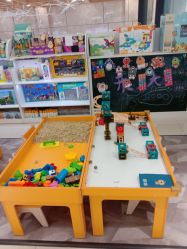 -菠萝树益智玩具体验馆(欧亚卖场店)