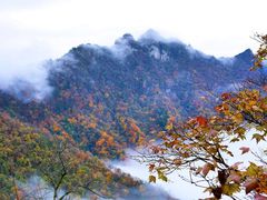 -梭布垭石林景区